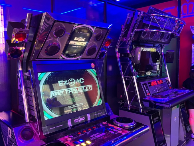 Arcade Photos